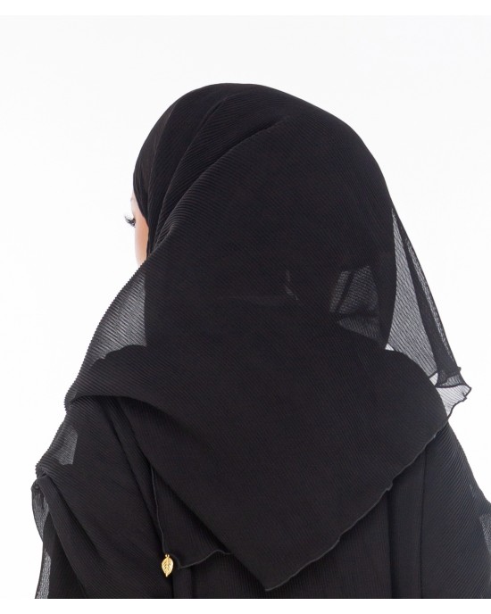 Mutwi Shawl in Black Mutwi Shawl in Black
